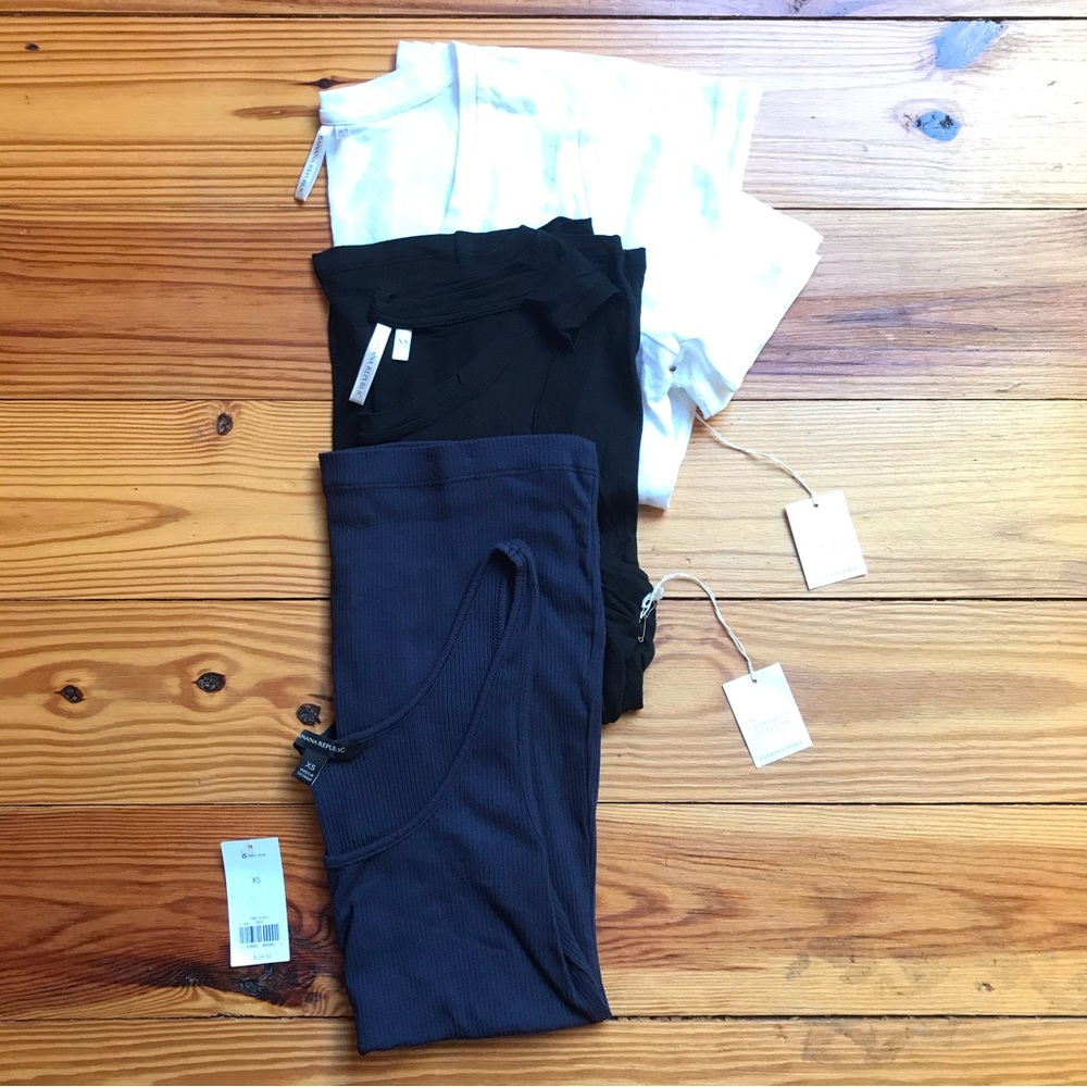 Banana Republic Navy White Black Tee Bundle, NWT, XS